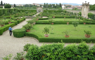 800px-villa_la_quiete_giardino_02